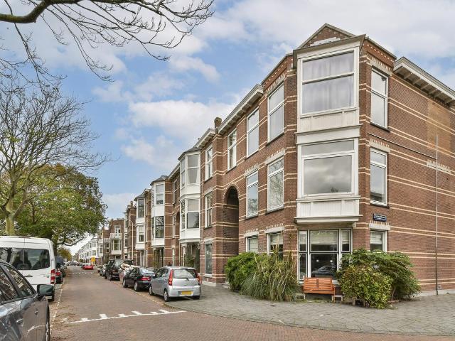 Bovenwoning te koop in Den Haag, Zuid Holland