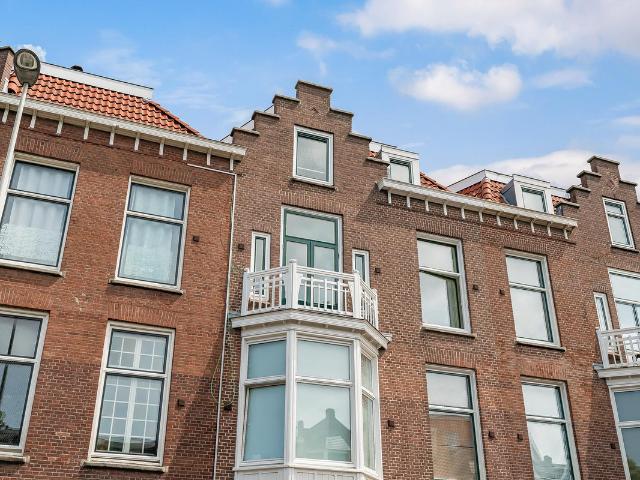 Bovenwoning te koop in 's-gravenhage, Valkenboskwartier