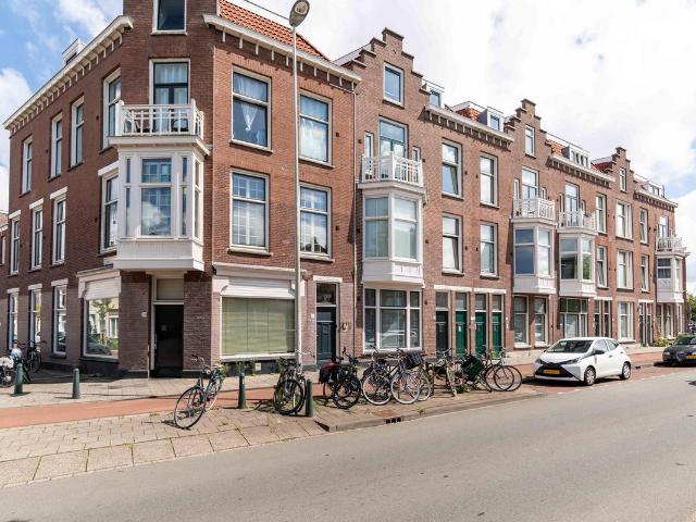 Bovenwoning te koop in 's-gravenhage, Valkenboskwartier