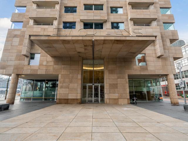 Penthouse te koop in Kop van Zuid, Rotterdam