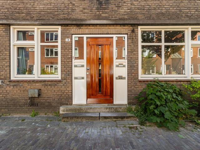 Benedenwoning te koop in Rotterdam, Blijdorp