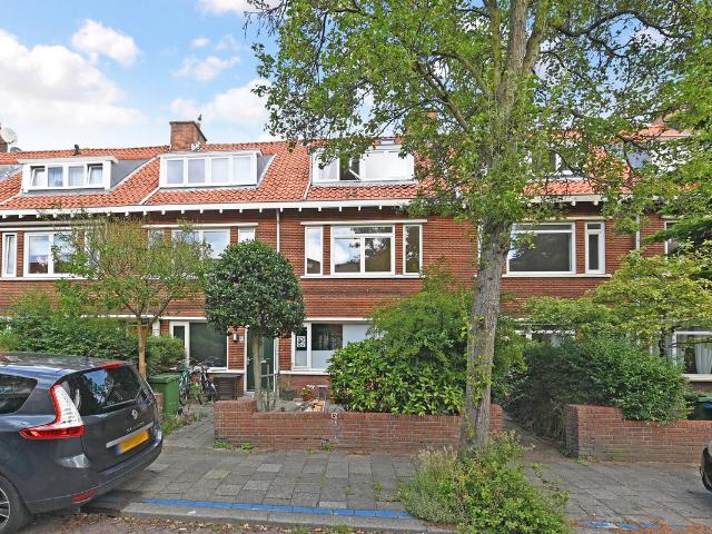 Bovenwoning te koop in Voorburg