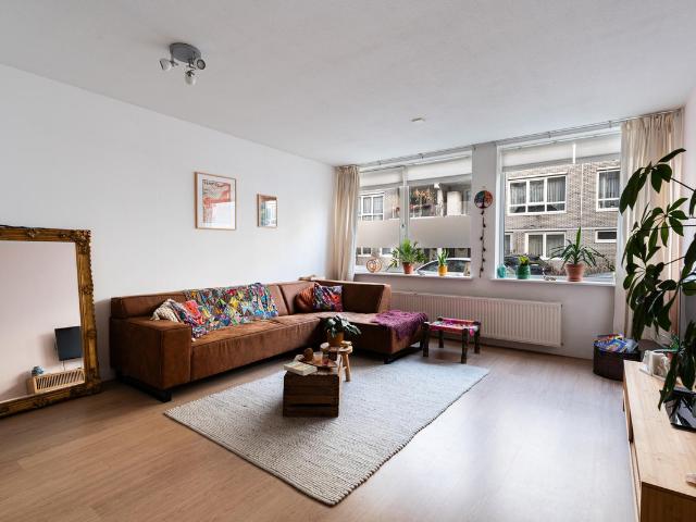 Benedenwoning te koop in Middelland, Rotterdam