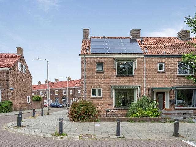 Eengezinswoning te koop in Velsen-noord