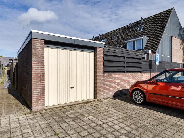 Eengezinswoning te koop in Hoorn