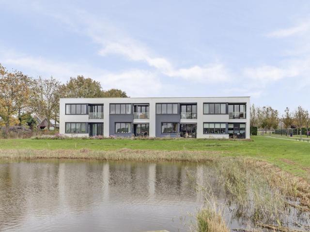 Bovenwoning te koop in Kruiningen, Zeeland
