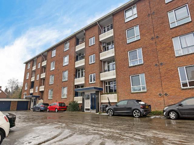 Appartement te koop in Velve-Lindenhof, Enschede