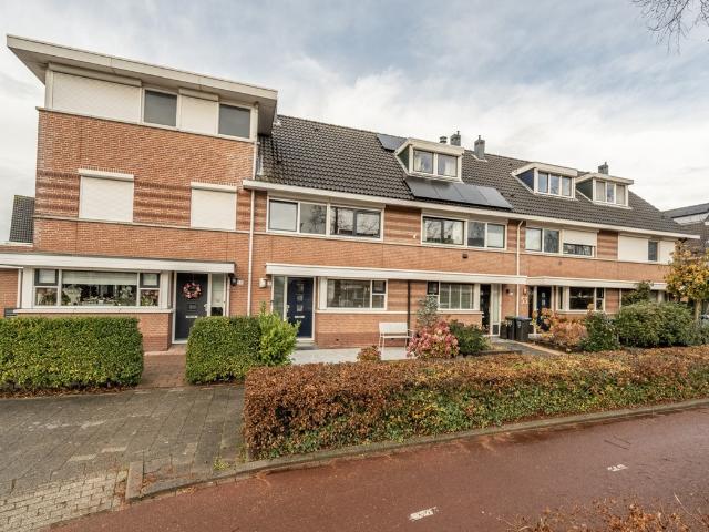Woning te koop in Bijdorp, Barendrecht