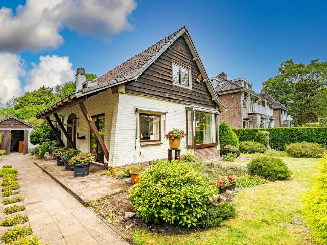 Villa te koop in Leidschendam