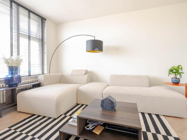 Dubbele Bovenwoning te koop in Rotterdam, Zuidplein