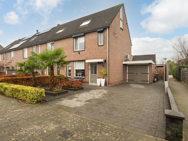 Eengezinswoning te koop in Geldermalsen, Gelderland