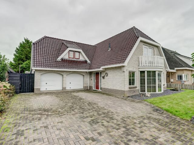 Eengezinswoning te koop in Emmer-Erfscheidenveen, Emmen