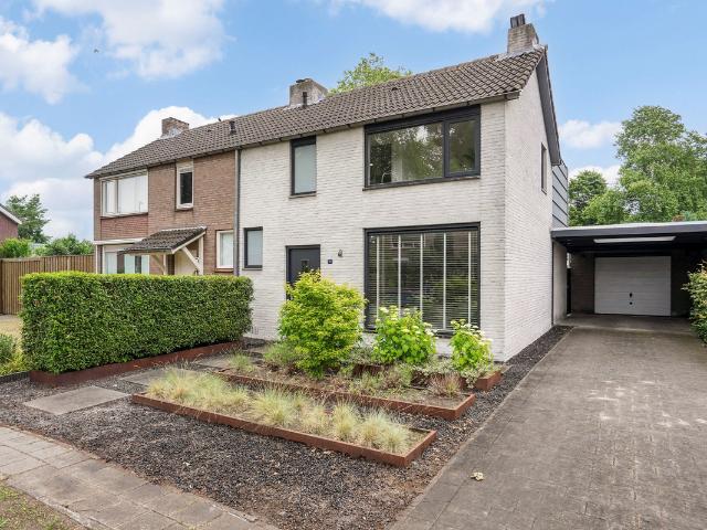 Eengezinswoning te koop in Udenhout