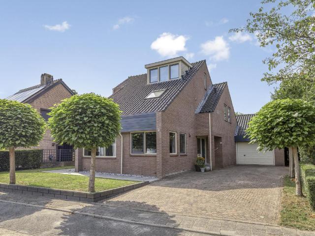 Woonboerderij te koop in Bunschoten-Spakenburg, Bunschoten