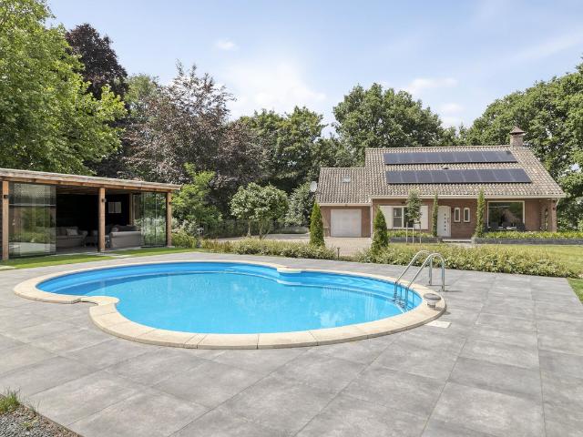 Woning te koop in Ossendrecht, Noord Brabant