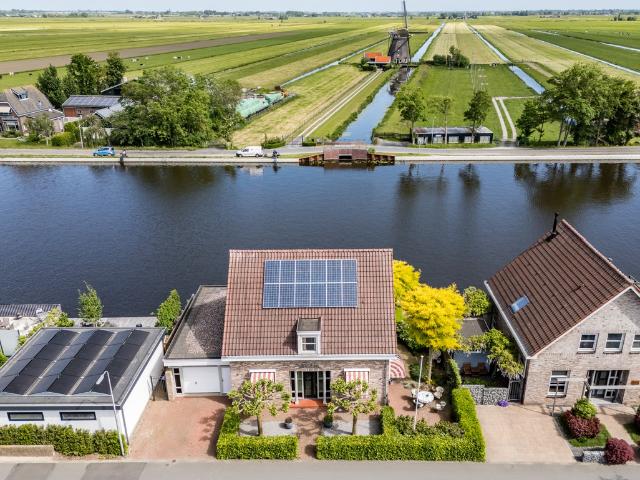 Villa te koop in Zwammerdam