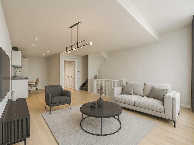 Bovenwoning te koop in Schiedam, Nieuwland