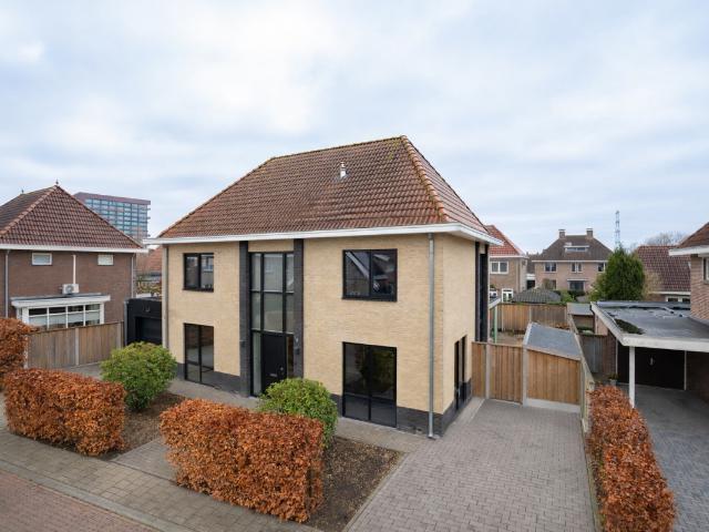 Woonboerderij te koop in Zuiderval, Enschede