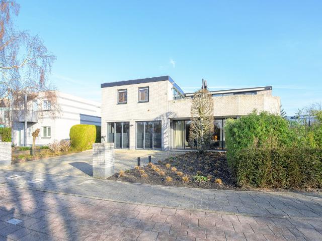 Villa te koop in Medemblik, Noord Holland