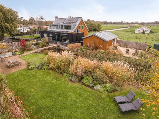 Woonboerderij te koop in Fortuinwijk, Leiden