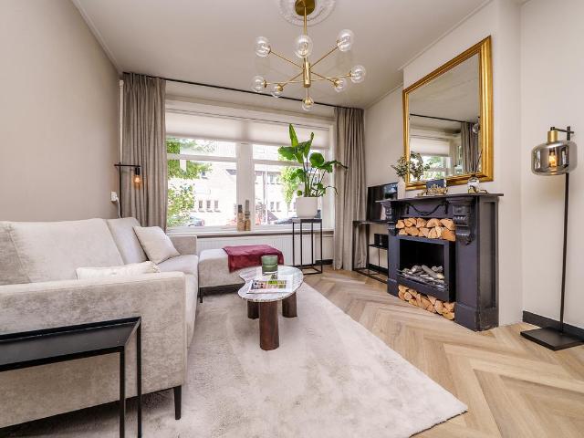 Benedenwoning te koop in Rotterdam, Oud-Charlois