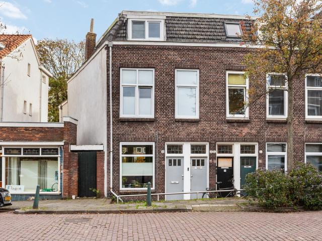 Benedenwoning te koop in Vlaardingen, Zuid Holland