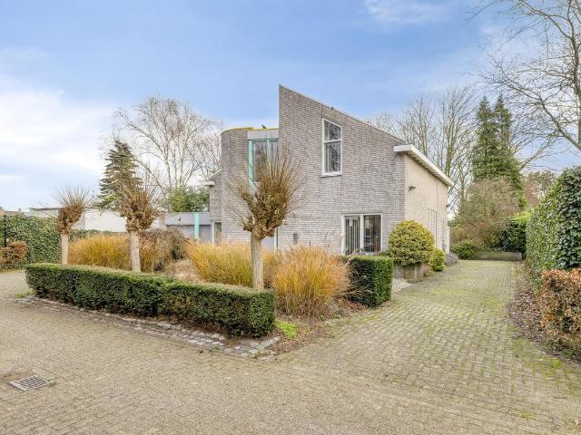 Villa te koop in Prinsenbeek, Noord Brabant
