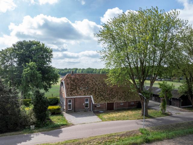 Woonboerderij te koop in Vredenheim