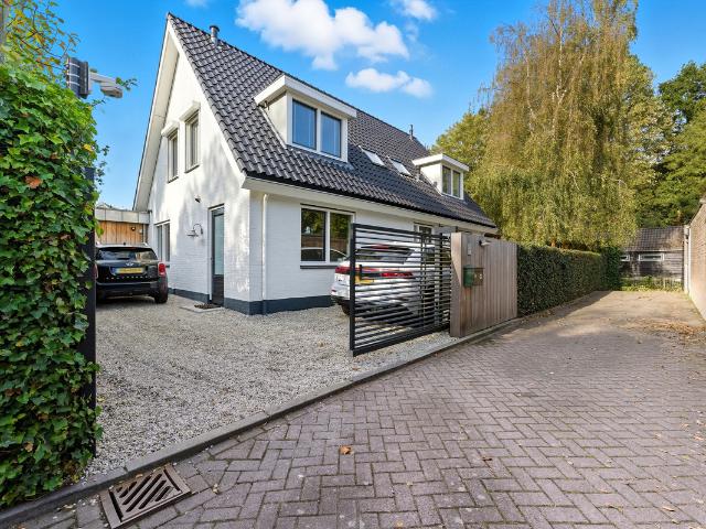 Chalet te koop in Alblasserdam, Zuid Holland