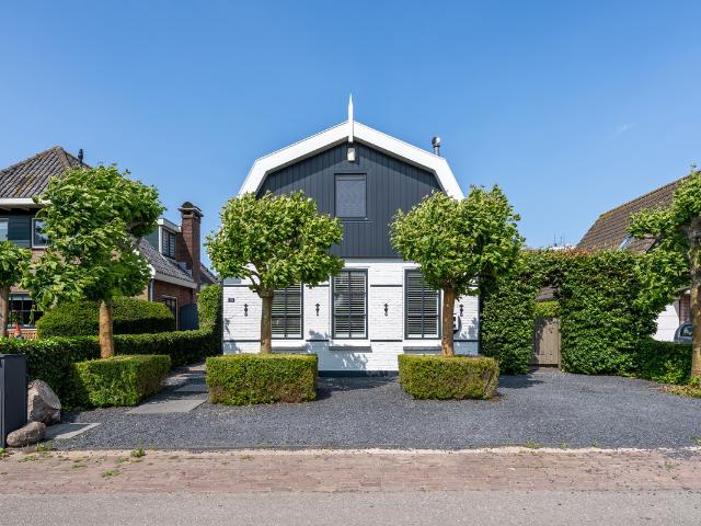 Villa te koop in Warder