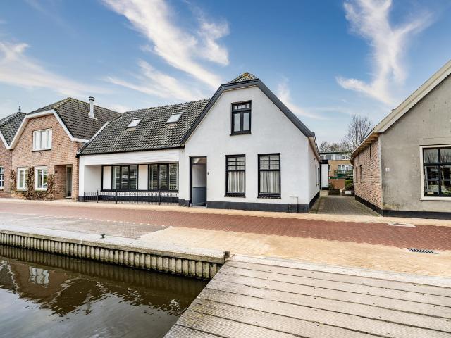 Eengezinswoning te koop in Zoeterwoude-dorp, Zoeterwoude-Dorp