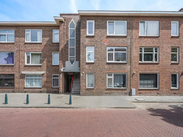 Benedenwoning te koop in 's-gravenhage, Rustenburg en Oostbroek