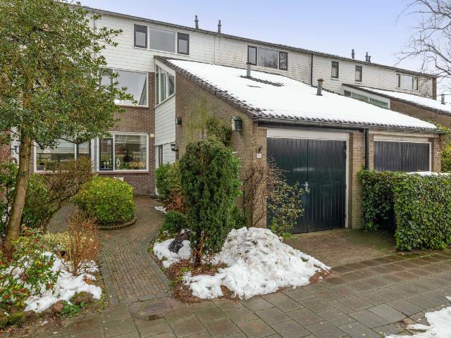 Woning te koop in Waddinxveen, Zuid Holland