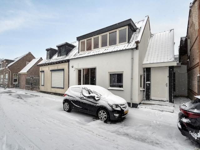 Bovenwoning te koop in Bunschoten, Utrecht