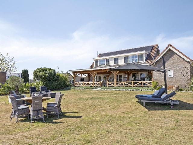 Woning te koop in Welberg, Steenbergen