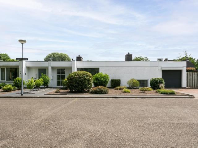 Bungalow te koop in Weert, Parkhof