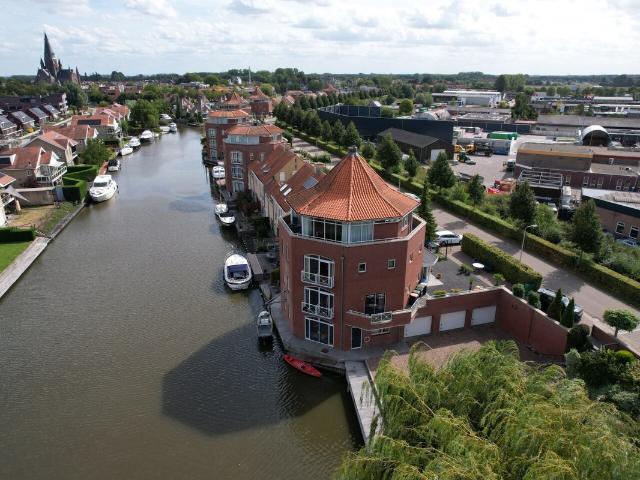 Penthouse te koop in Steenbergen, Welberg