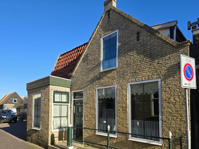 Woning te koop in West-terschelling, Friesland