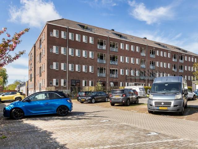 Appartement te koop in Korte Akkeren, Gouda