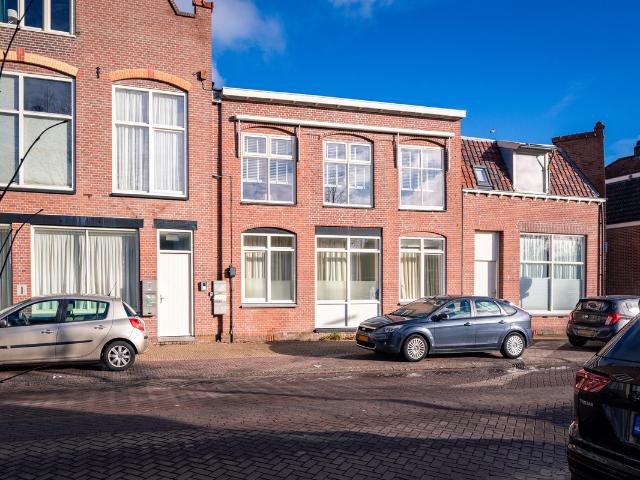Bovenwoning te koop in Zaandam, Noord Holland