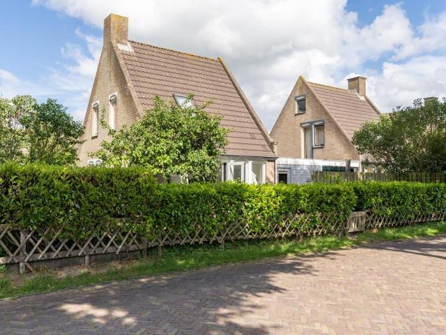 Woning te koop in Nes, Friesland