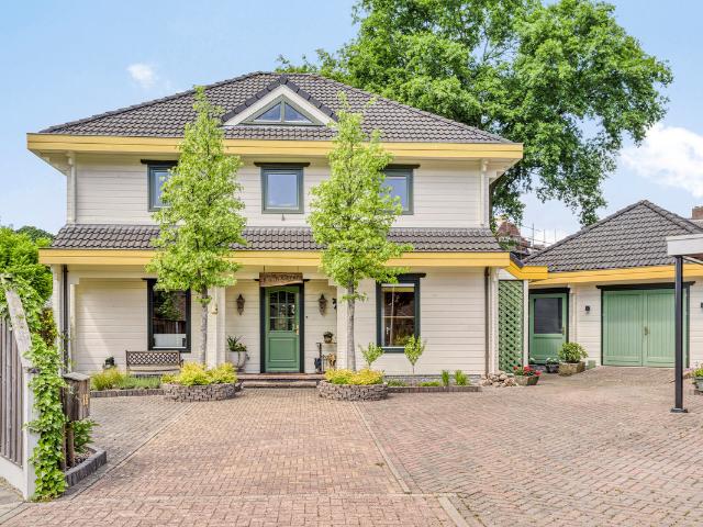 Woning te koop in De Lutte, Overijssel