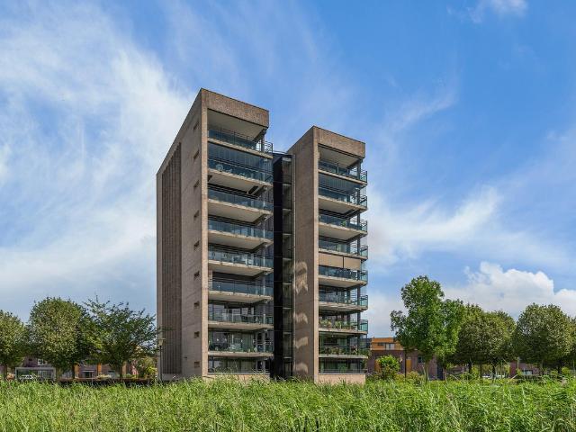 Bovenwoning te koop in Barendrecht, Carnisselande