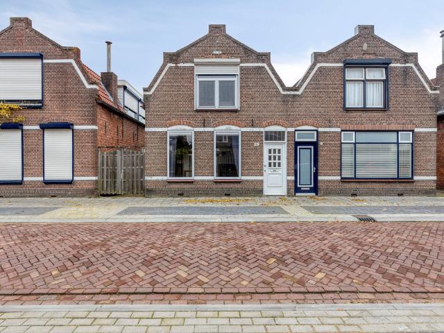 Woning te koop in Steenbergen, Noord Brabant