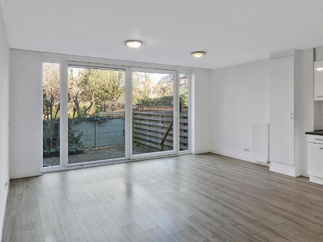 Benedenwoning te koop in Rotterdam, Kleiwegkwartier