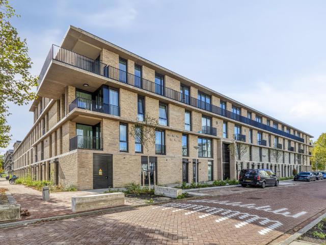 Bovenwoning te koop in Osdorp, Amsterdam