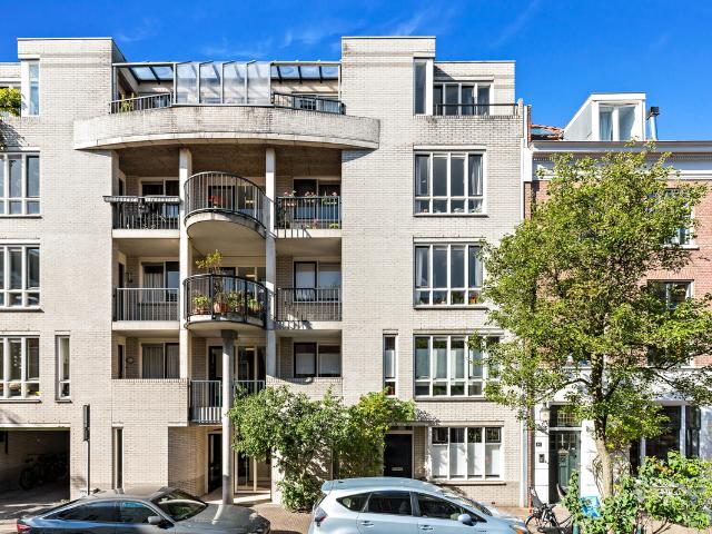 Bovenwoning te koop in Den Haag, Zuid Holland