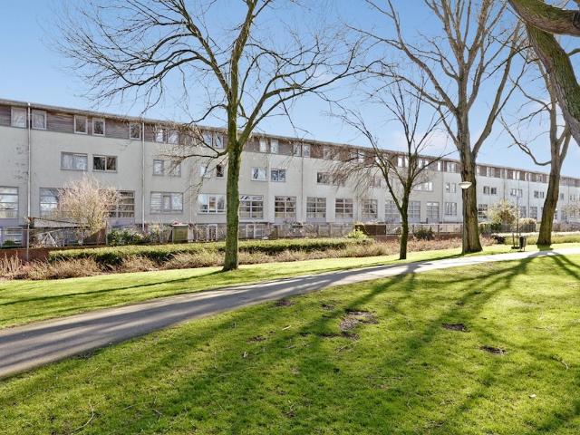 Eengezinswoning te koop in 's-gravenhage, Bouwlust