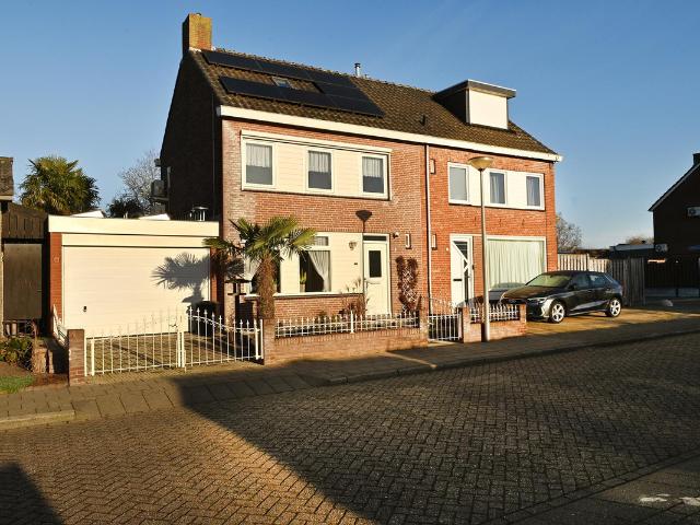 Woning te koop in Welberg, Steenbergen