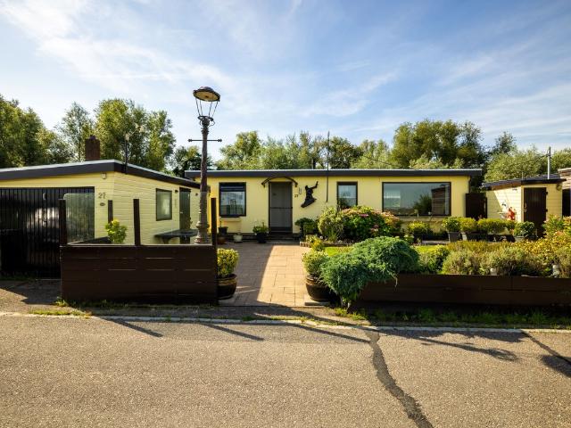 Woning te koop in Broek In Waterland, Noord Holland